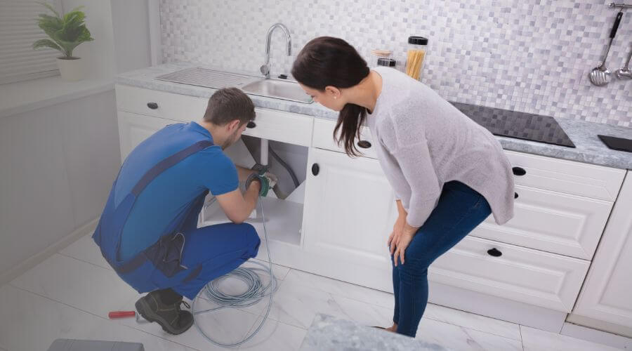 Expert burst pipe repair services in Craig, MO